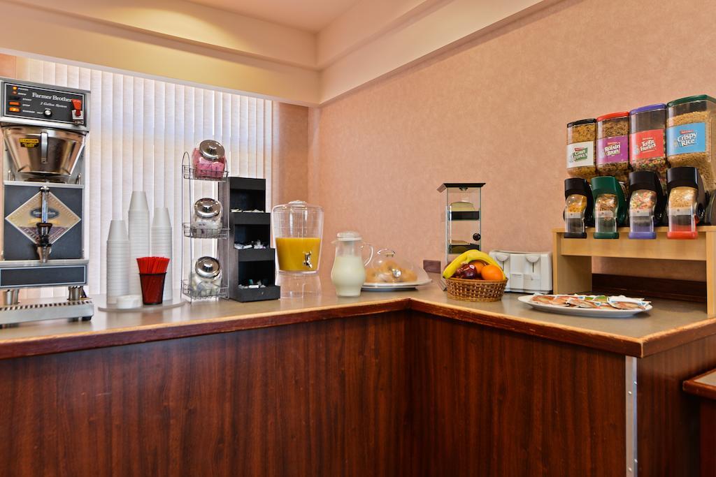 West Star Hotel And Casino Jackpot Zewnętrze zdjęcie